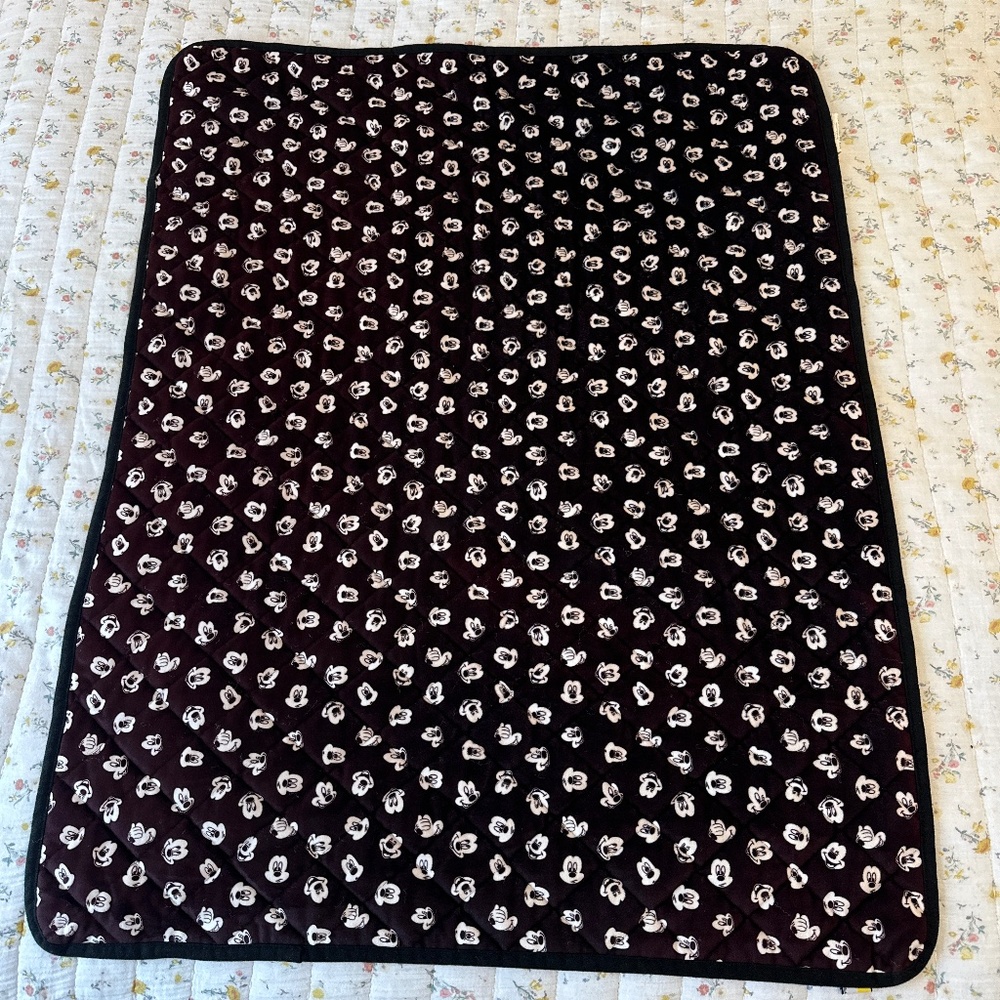 Disney Mickey Mouse Quilted Baby Blanket 30x40" Brown White Red Toddler Nursery